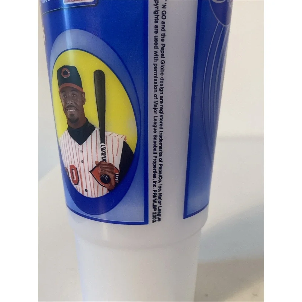 Vtg. Ken Griffey Jr PEPSI Chic Twist 'n Go Bottle Cup 32 Oz. Cincinnati Reds